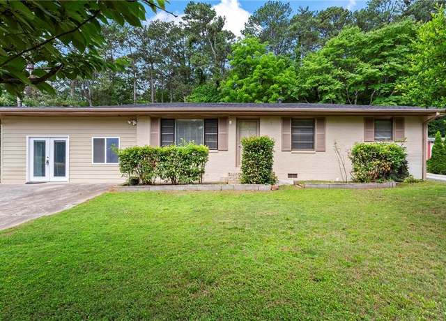 Property at 624 Lyle Dr SE, Marietta, GA 30067, 4 beds, 3 baths