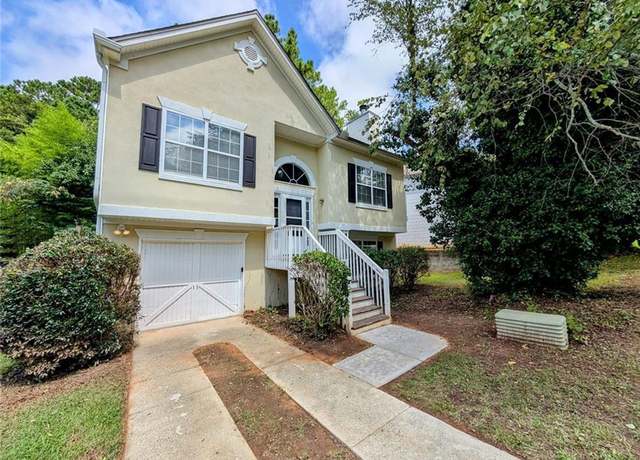 Property at 5827 Highgrove Dr, Atlanta, GA 30349, 3 beds, 2 baths