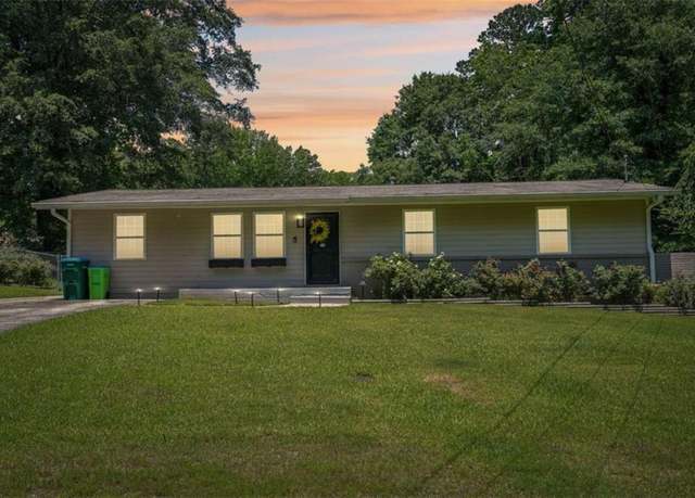 Property at 905 Scott Ln SW, Marietta, GA 30008, 3 beds, 2 baths