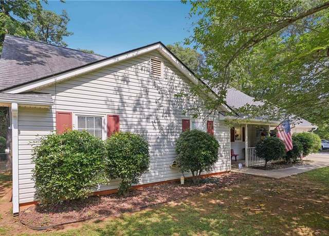 Property at 600 Cowan Rd, Covington, GA 30016, 4 beds, 2 baths