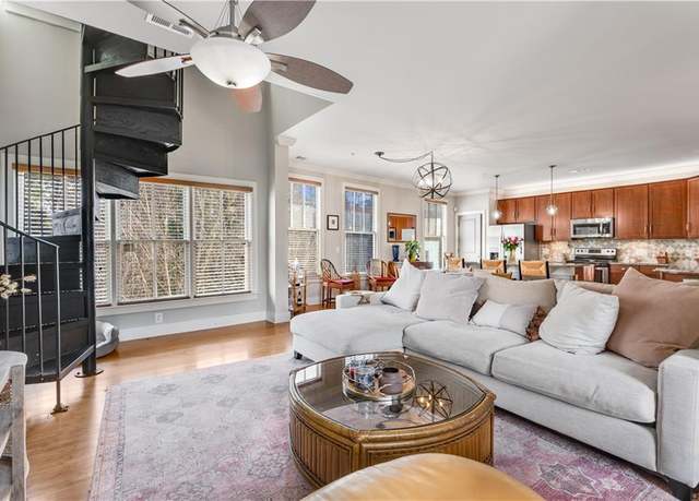 Property at 1628 Briarcliff Rd NE #18, Atlanta, GA 30306, 3 beds, 3 baths