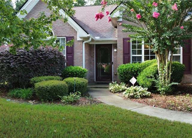 Property at 1055 Chimney Trace Way, Lawrenceville, GA 30045, 4 beds, 2 baths