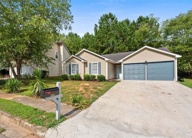 Property at 2921 Ward Lake Way, Ellenwood, GA 30294, 3 beds, 2 baths