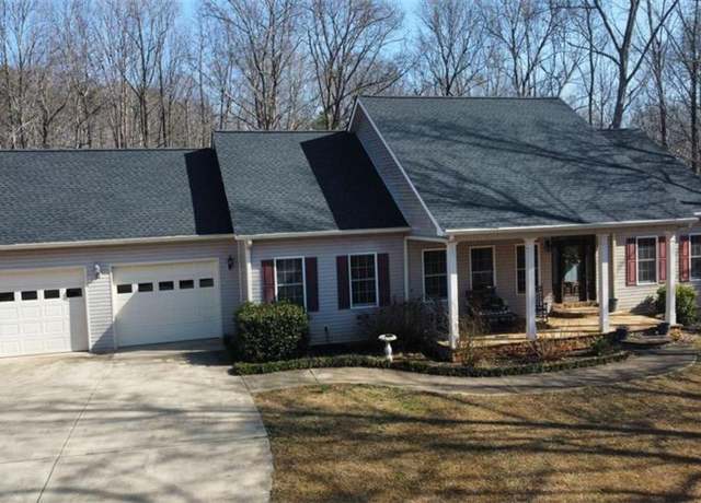 Property at 3627 E Hall Rd E, Gainesville, GA 30507, 3 beds, 3 baths