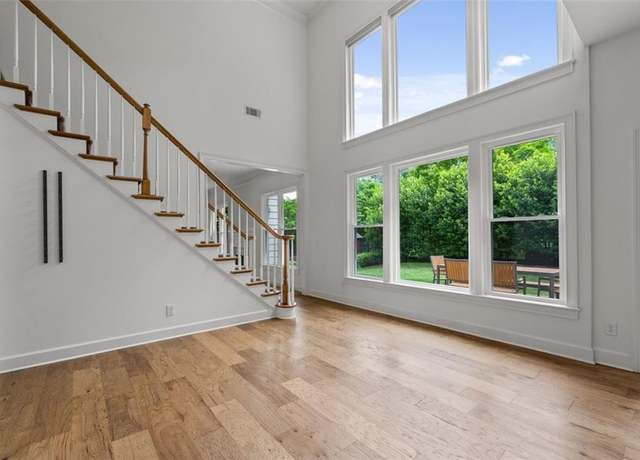 Property at 2310 Norbury Cv SE, Smyrna, GA 30080, 4 beds, 3.5 baths