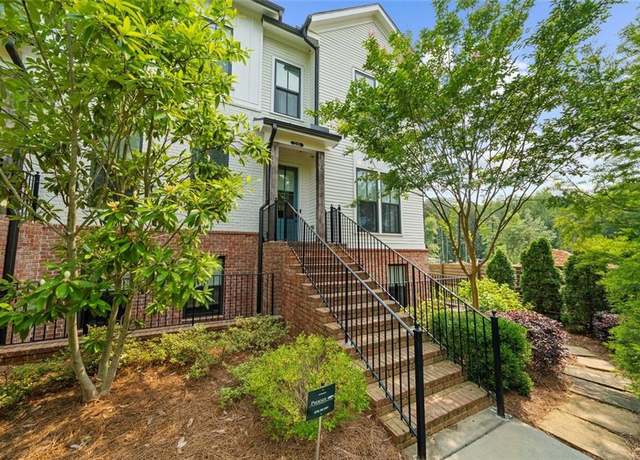 Property at 219 Phillips Ln, Alpharetta, GA 30009, 3 beds, 3.5 baths