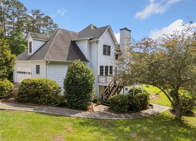 Property at 180 Butterfield Ln, Fayetteville, GA 30214, 4 beds, 2.5 baths
