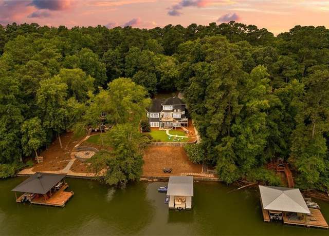 Property at 918 Eagle Dr, Monticello, GA 31064, 5 beds, 3 baths