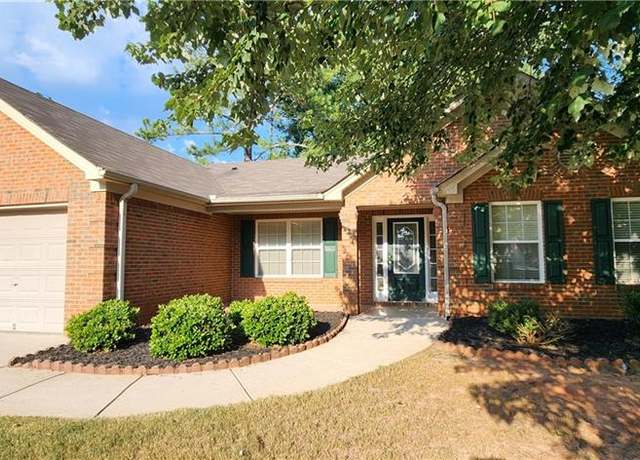Property at 116 Red Bud Rd, Jefferson, GA 30549, 3 beds, 2 baths
