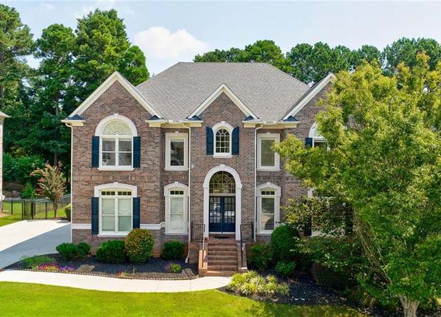 Property at 1570 Briergate Dr, Duluth, GA 30097, 5 beds, 4.5 baths