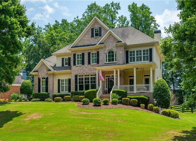 Property at 6105 Overlook Park Dr, Cumming, GA 30040, 5 beds, 4.5 baths