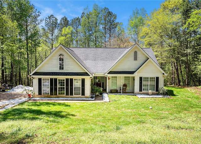 Property at 285 Willow Shoals Dr, Covington, GA 30016, 4 beds, 2 baths