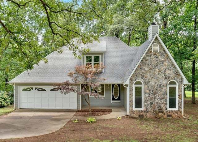 Property at 28 Fouche Dr SW, Cartersville, GA 30120, 3 beds, 2.5 baths