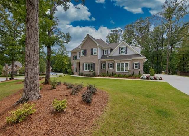 Property at 541 Saint Ives Walk, Monroe, GA 30655, 4 beds, 4.5 baths