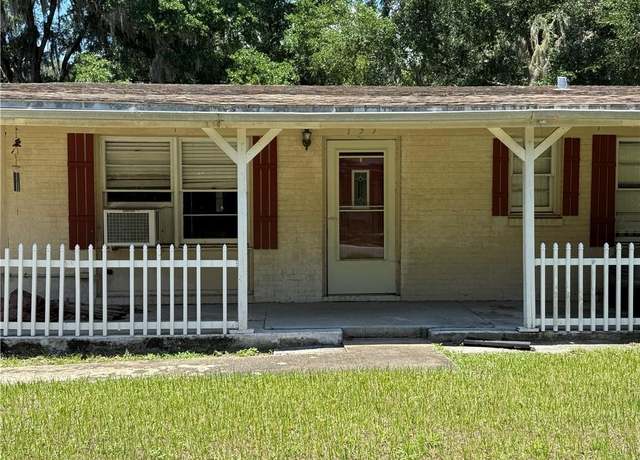 Property at 135 Borrell Blvd, St. Marys, GA 31558, 3 beds, 1 bath