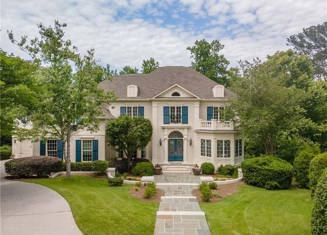 Property at 8470 Lazy Oaks Ct, Atlanta, GA 30350, 8 beds, 6.5 baths