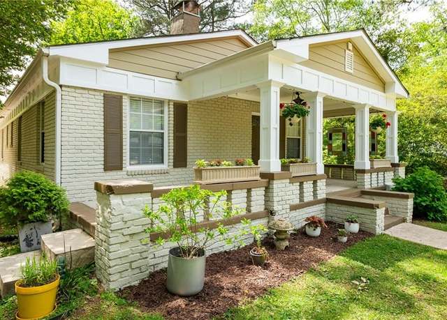 Property at 1104 Victory Dr SW, Atlanta, GA 30310, 3 beds, 2 baths
