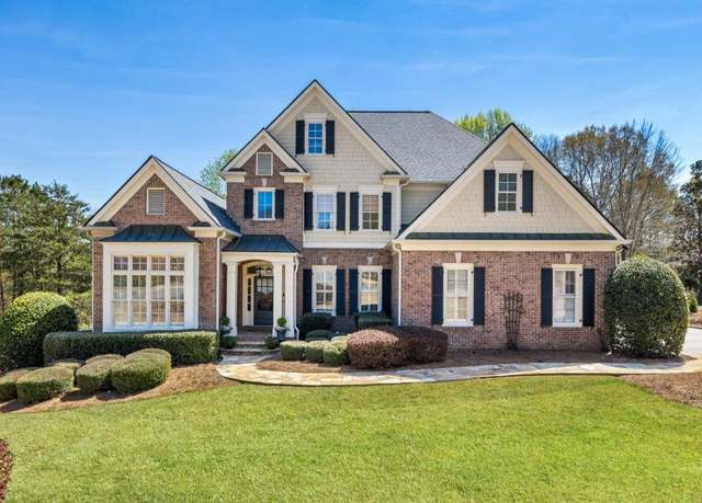Property at 305 Inman Pl, Roswell, GA 30075, 5 beds, 6 baths