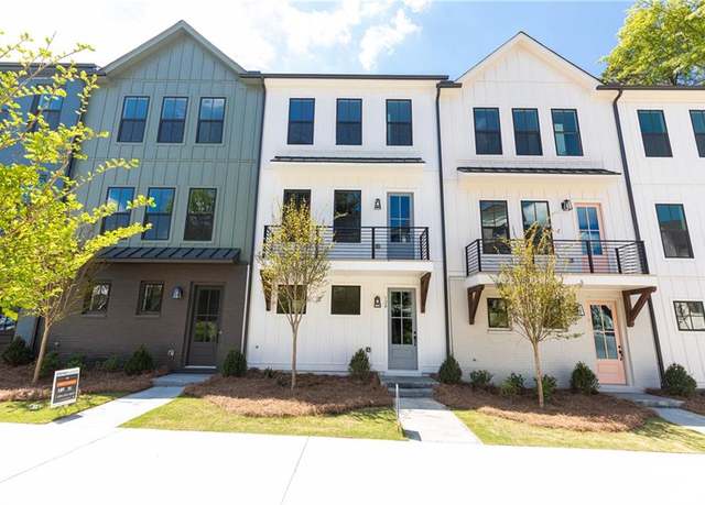 Property at 970 Bibbs Cir NW #12, Atlanta, GA 30318, 2 beds, 2.5 baths