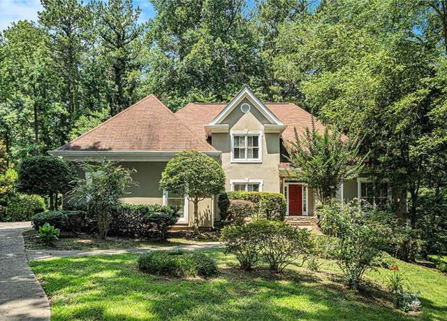 Property at 2695 Moon Cabin Dr, Powder Springs, GA 30127, 5 beds, 4 baths