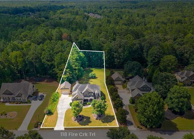Property at 118 Fire Creek Trl, Senoia, GA 30276, 5 beds, 4 baths