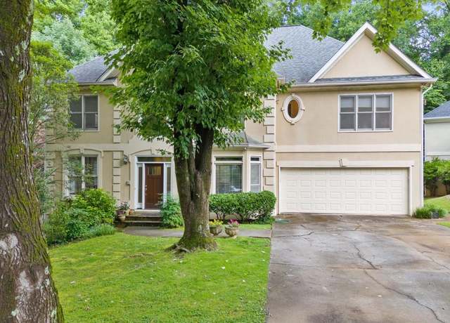 Property at 1488 Lachona Ct NE, Atlanta, GA 30329, 6 beds, 3.5 baths