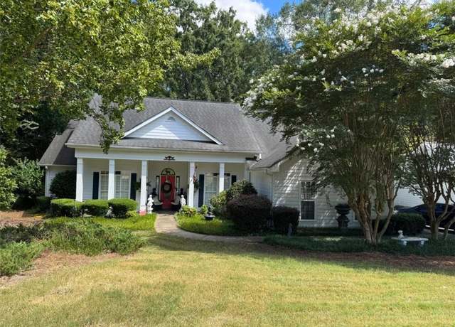 Property at 845 Harvest Ln, Monroe, GA 30655, 3 beds, 2 baths