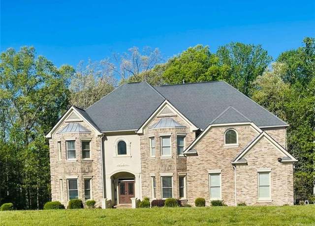 Property at 209 Kingscastle Dr, Ellenwood, GA 30294, 5 beds, 5 baths