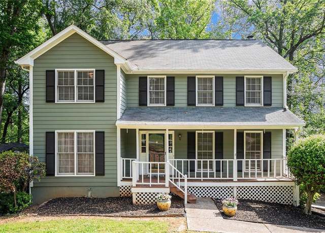 Property at 929 Hampton Trl NW, Lilburn, GA 30047, 4 beds, 2.5 baths