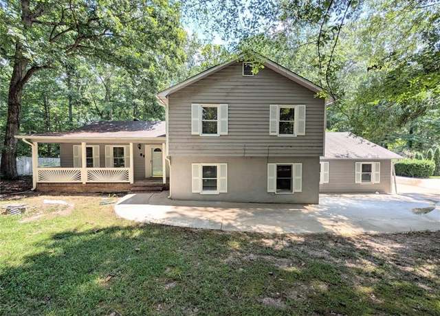 Property at 849 Wagon Wheel Cir, Fayetteville, GA 30214, 4 beds, 3 baths