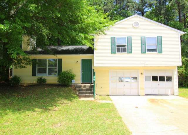 Property at 2238 Scarbrough Dr, Stone Mountain, GA 30088, 3 beds, 2.5 baths