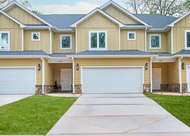 Property at 6880 Robinson St, Lithonia, GA 30058, 3 beds, 2.5 baths