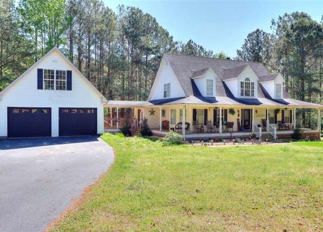 Property at 377 Lakeview Dr, Newborn, GA 30056, 3 beds, 2.5 baths
