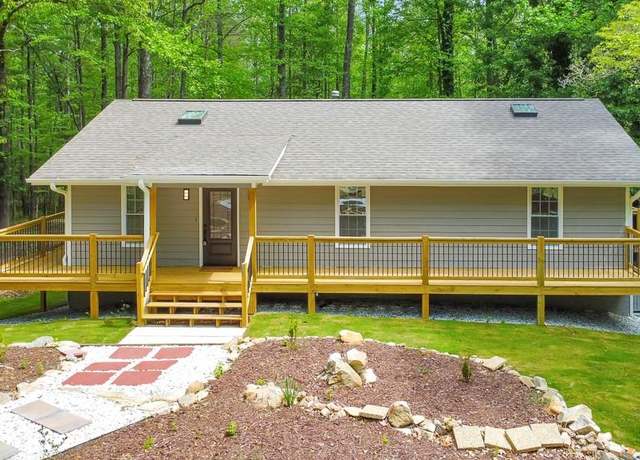 Property at 2633 Jonesboro Rd, Fairburn, GA 30213, 4 beds, 2.5 baths