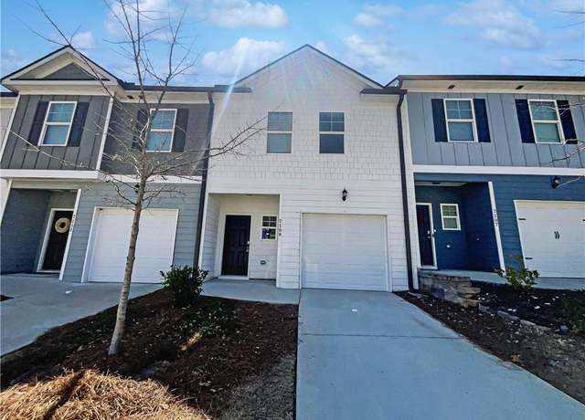 Property at 7109 Gladstone Cir, Lithonia, GA 30038, 3 beds, 2.5 baths
