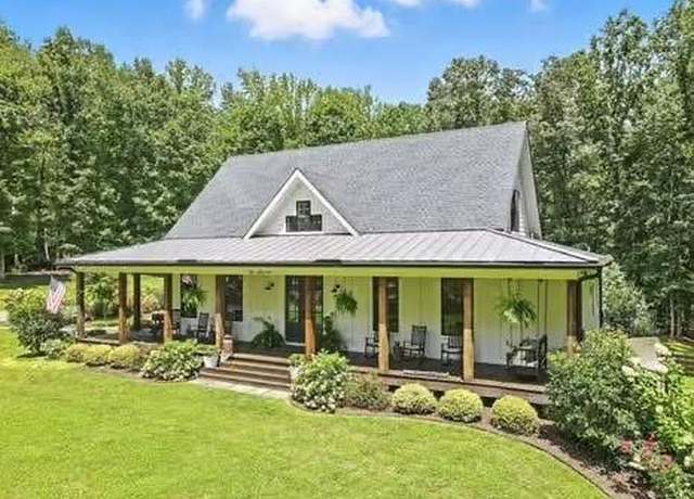 Property at 889 Freehome Rd, Canton, GA 30115, 4 beds, 3 baths