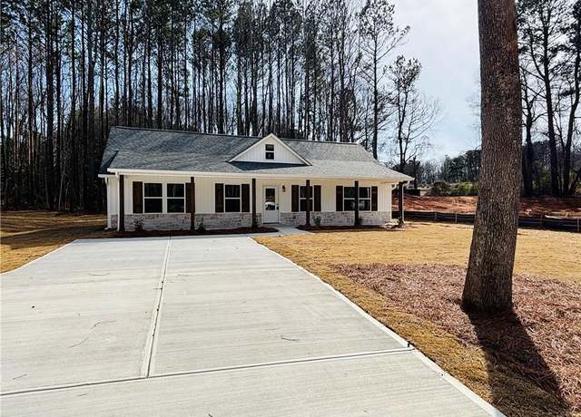 Property at 488 West Ave, Bowdon, GA 30108, 3 beds, 2 baths