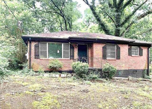Property at 2075 Dellwood Pl, Decatur, GA 30032, 2 beds, 1 bath