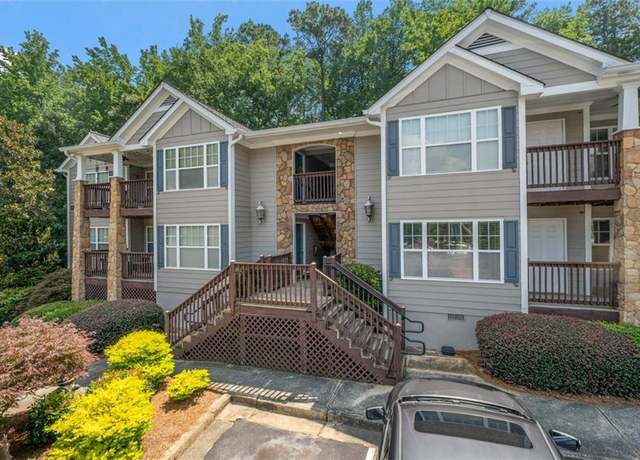 Property at 1202 Madison Ln SE, Smyrna, GA 30080, 2 beds, 2 baths