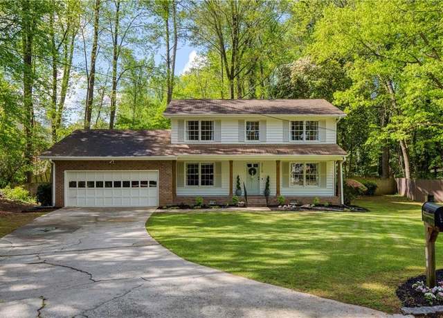 Property at 3719 Northbrook Ct, Atlanta, GA 30340, 4 beds, 3 baths