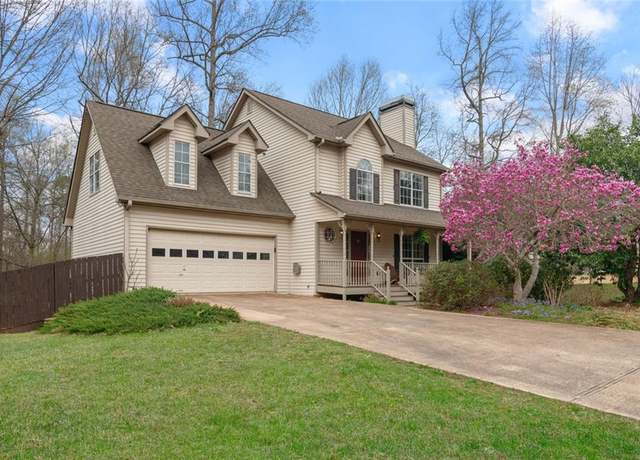 Property at 7810 Rose Ct, Cumming, GA 30040, 4 beds, 3.5 baths