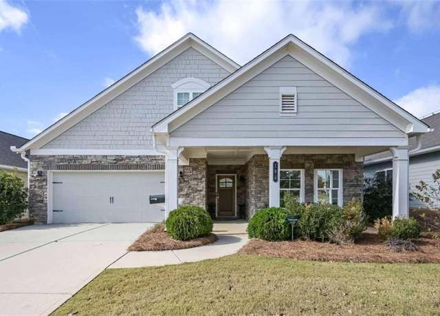 Property at 102 Windmill Way, Carrollton, GA 30117, 3 beds, 3 baths