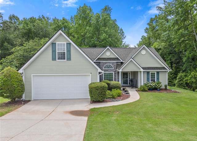 Property at 6215 Wilmington Way, Flowery Branch, GA 30542, 4 beds, 2 baths