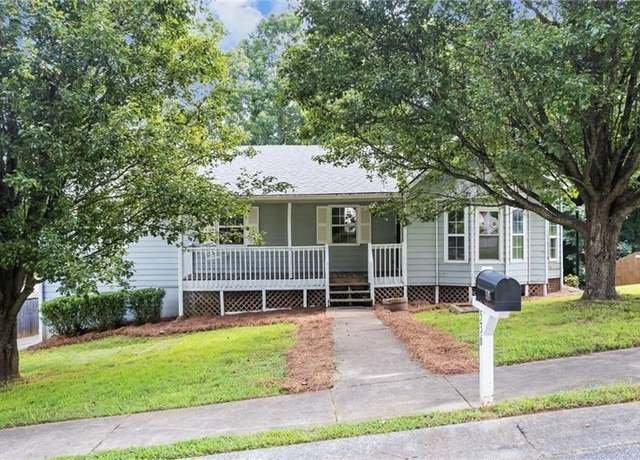 Property at 536 Cherokee Overlook Court Ct, Canton, GA 30115, 3 beds, 2 baths