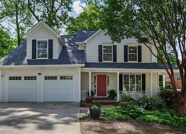 Property at 680 Ruxbury Ct, Suwanee, GA 30024, 5 beds, 3.5 baths