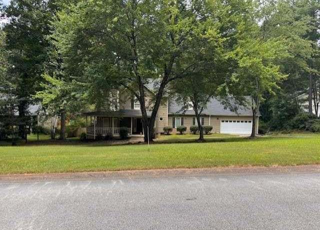 Property at 125 Lake Picketts Dr, Acworth, GA 30101, 4 beds, 2.5 baths