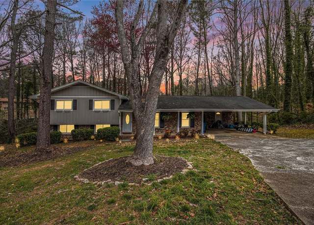 Property at 5140 Cowart Ct, Powder Springs, GA 30127, 3 beds, 2.5 baths