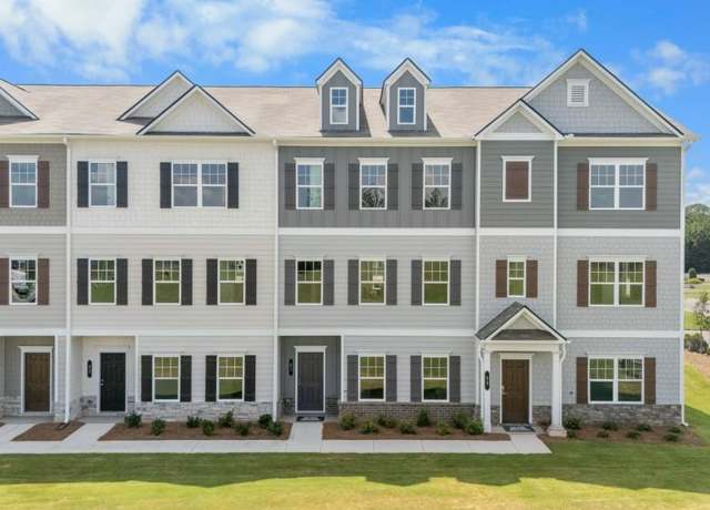 Property at 61 Professional Pl #2, Calhoun, GA 30701, 3 beds, 2.5 baths