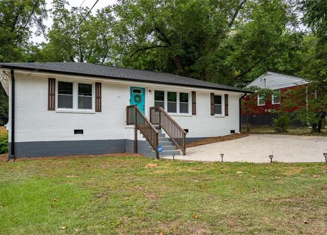 Property at 831 Catherine St, Forest Park, GA 30297, 3 beds, 2 baths