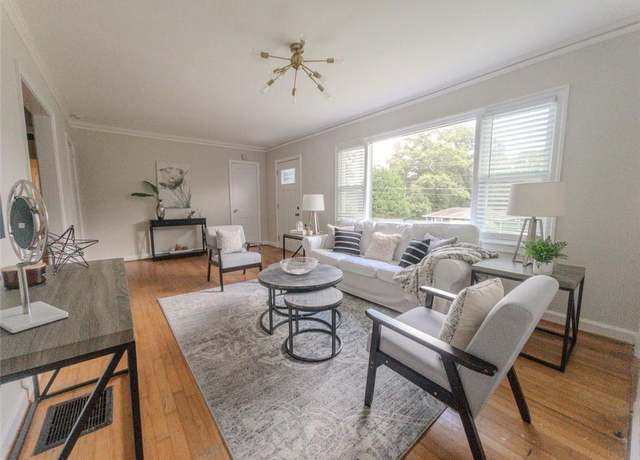 Property at 1216 SE Greenleaf Rd SE, Atlanta, GA 30316, 2 beds, 1 bath